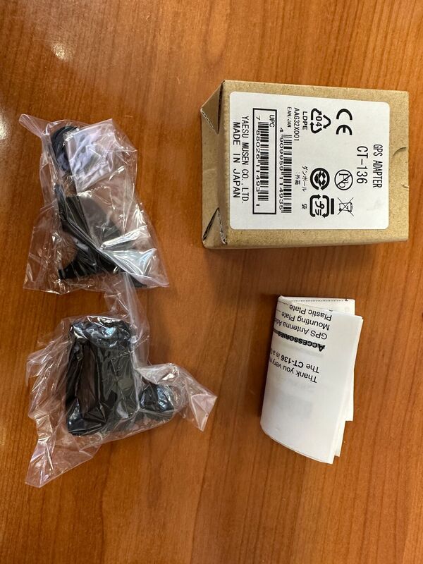 Adattatore Yaesu FGPS-2 per VX-8DR/VX-8DE NUOVO