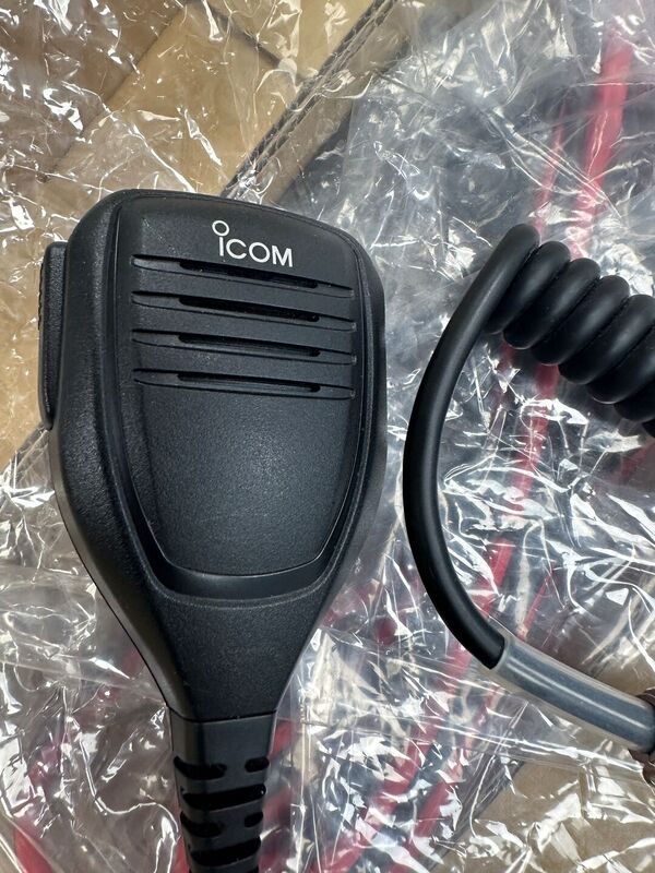 ICOM IC 7300 HF E 50 MHZ ALL MODE OTTIMO CON IMBALLO