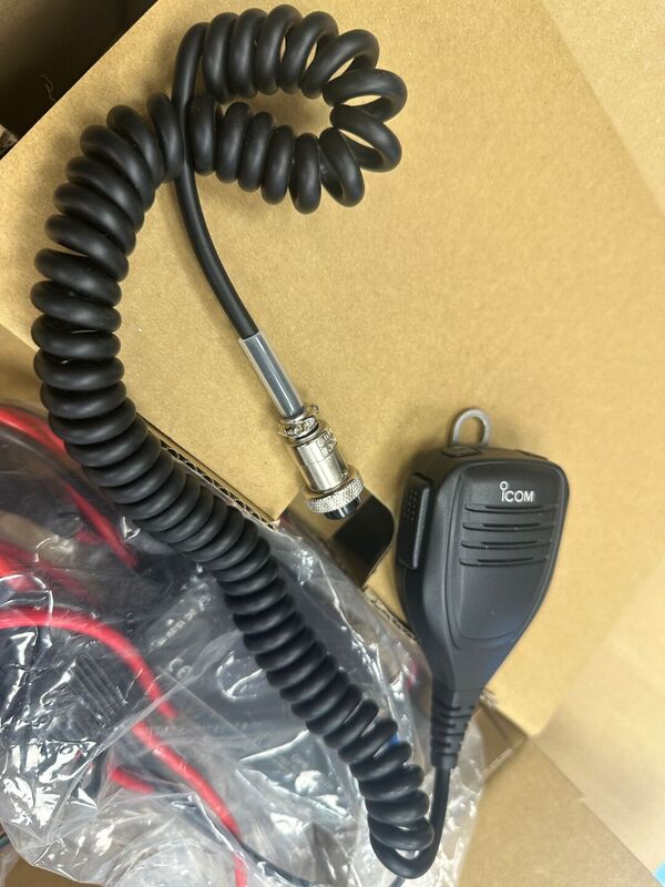 ICOM IC 7300 HF E 50 MHZ CALL MODE OME NUOVO NOVEMBRE 2025 CON IMBALLO