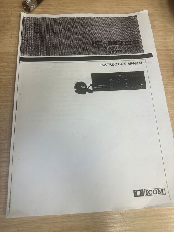 ICOM IC M 700 HF MARINO CON  BANDE RADIOAMATORIALI OTTIMO 150 WATT