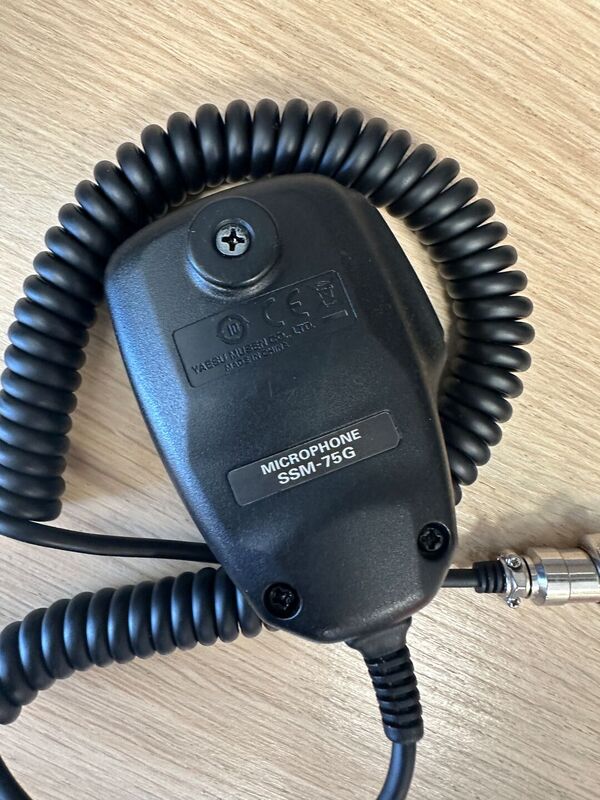 YAESU FT DX 101 MP HF E 50 MHZ ALL MODE 200 WATT COME NUOVO CON IMBALLI R FILTRO SSB