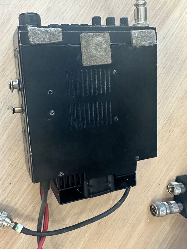 YAESU FT 4700 RH BIBANDA VEICOLARE LEGGI BENE